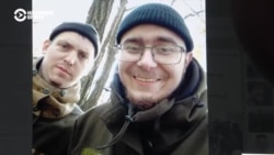 "Называли петухами, ублюдками, тварями". Отказавшихся воевать мобилизованных россиян командиры держат в тюрьме в Луганской области