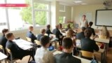 Чистка нелояльных: в Латвии могут начать увольнять учителей за их взгляды