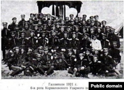 Военнослужащие-корниловцы в эмиграции в Галлиполи (Турция), 1921 год