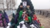 "Цинковый гроб, лицо сына через стекло видели". Родители просят вернуть из армии РФ младшего сына после гибели старшего в Украине