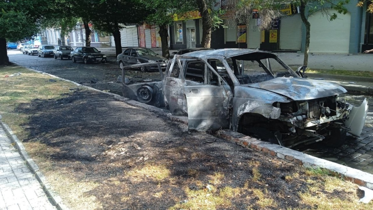 В Бердянске взорвали автомобиль назначенного Россией 