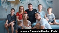 Геннадий Щербань с семьей