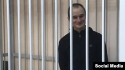 Азат Мифтахов в зале суда