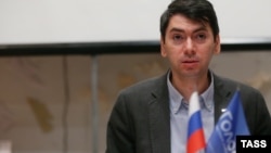 Григорий Мельконьянц на пресс-конференции в 2014 году. Фото: ТАСС