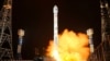 Россия выводит на орбиту "новое космическое оружие". Что это может быть?