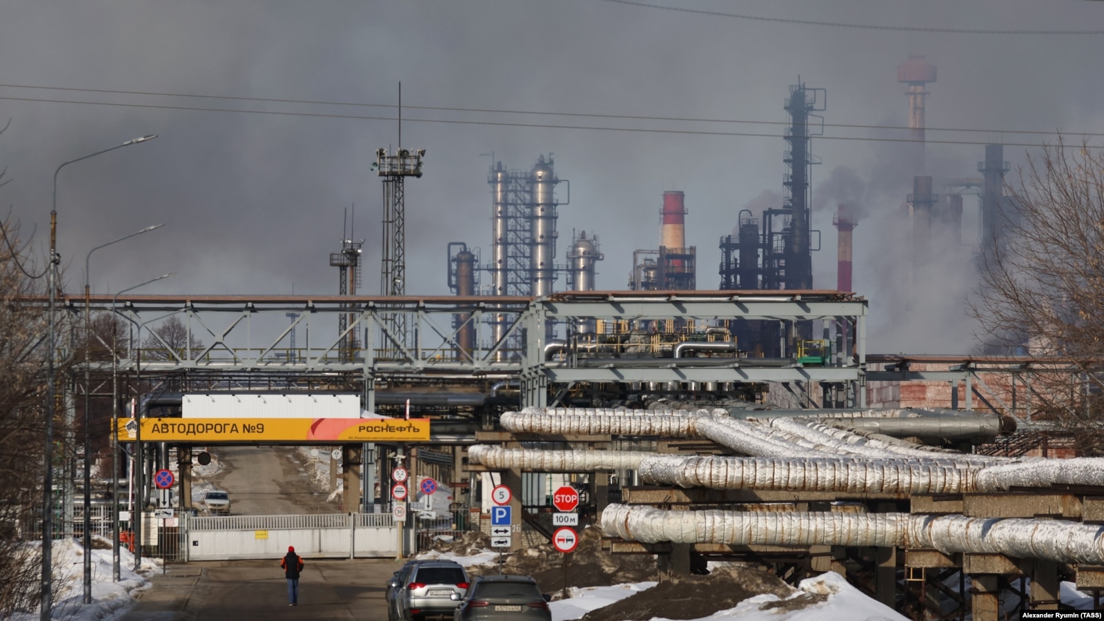 Reuters: Рязанский НПЗ приостановил работу после атаки украинских дронов