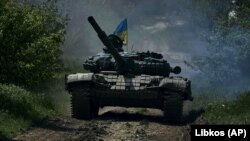 Украинский танк в окрестностях Бахмута, Донецкая область, май 2023 года. Фото: Reuters