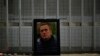 В Москве задержали адвоката Навального Василия Дубкова, который после смерти политика сопровождал его маму в Салехарде