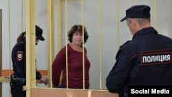Ирина Цыбанева в зале суда