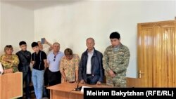 Оглашение приговора военнослужащему Данияру Егембаеву, обвиняемому по делу о гибели семьи Сейткуловых во время январских событий
