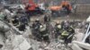 Спасатели разбирают завалы частного дома в селе Никольское Белгородской области