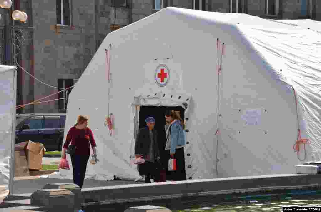 Пункт помощи Красного Креста беженцам из Нагорного Карабаха, Горис