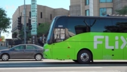 Билет в один конец: власти Техаса отправили в Калифорнию уже шестой автобус с незаконными мигрантами