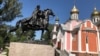 Мединский открыл в Алматы пятиметровый конный памятник Александру Невскому. Монумент "одобрили" Назарбаев и Токаев