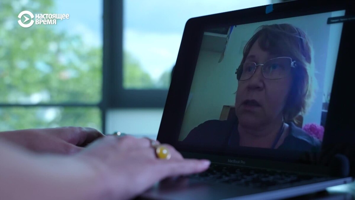 "Сомнительные цели". Сбербанк блокирует счета волонтеров, которые ...