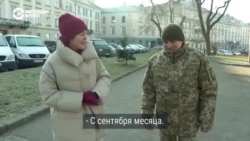 Потерявший руку и отсидевший в российском плену украинский офицер привыкает к протезу и мечтает вернуться в свободный Мариуполь
