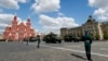"Побоялись атаки наших дронов". Почему в России на парадах 9 мая не было современной техники – объясняет украинский военный эксперт