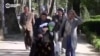 Сенат Таджикистана поддержал запрет "чуждой национальной культуре одежды"