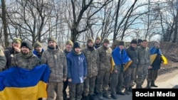 Вернувшиеся из российского плена украинские военные