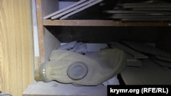 Противогаз, найденный в подвале Херсонского управления полиции