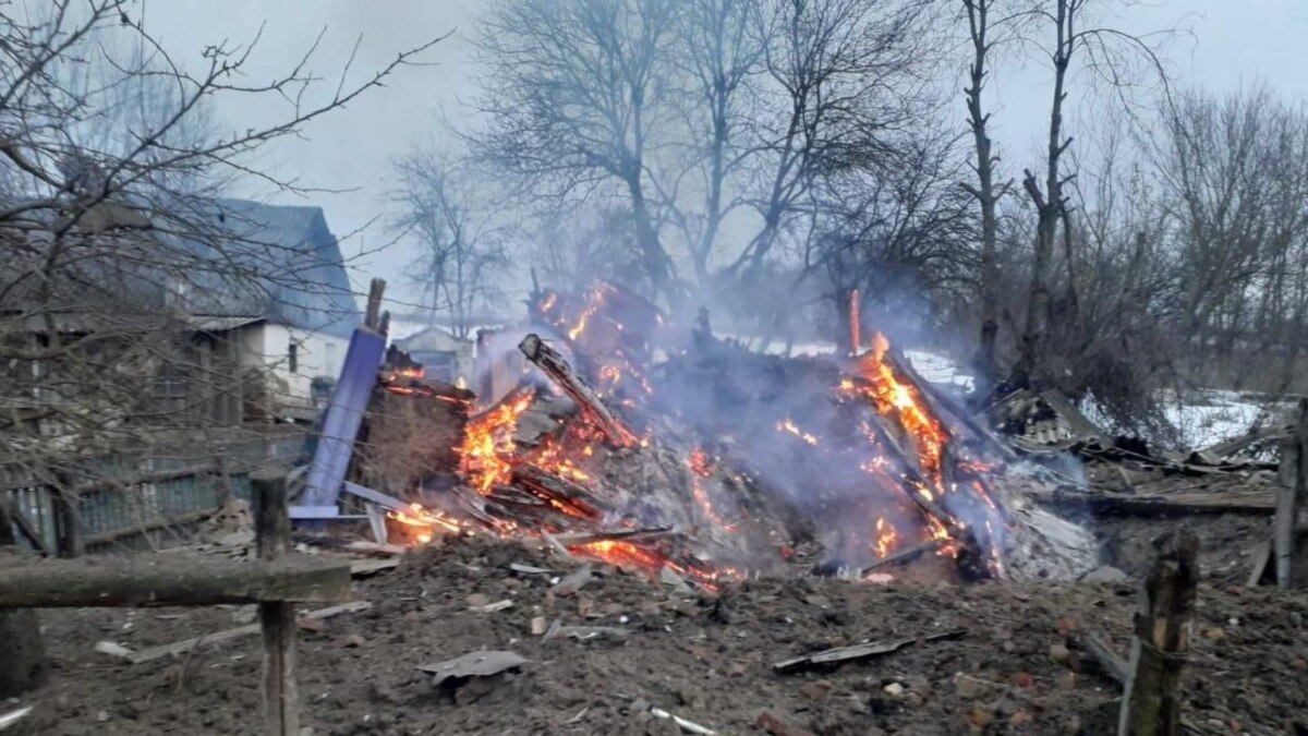 Российские военные атаковали беспилотником село в Сумской области: погибла  семья из пяти человек