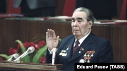 Леонид Брежнев