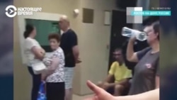 "За что бабулю забрали?!" В Ростове полиция задержала жильцов рухнувшего дома, когда они хотели забрать вещи из квартир