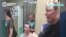 "За что бабулю забрали?!" В Ростове полиция задержала жильцов рухнувшего дома, когда они хотели забрать вещи из квартир
