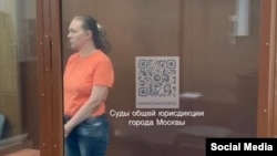 Татьяна Белоусова в зале суда