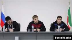Умар Даудов, Ахмат Кадыров, Ахмад-Хаджи Делимханов (на фото слева-направо)