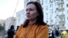 "Зашатало дом. Очень сильно, очень страшно": рассказы жителей многоэтажки в Киеве, где от взрыва дрона "Шахед" погибла женщина