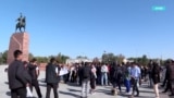В Кыргызстане снова продлили запрет на митинги. Что об этом думают правозащитники?