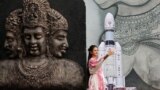 Главное: удары беспилотников по России, Индия сажает на Луну космический аппарат