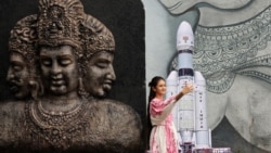 Главное: удары беспилотников по России, Индия сажает на Луну космический аппарат