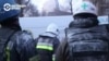Спасатели разбирают завалы в Запорожье на месте российского ракетного удара по пятиэтажке: погибли два человека