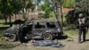 В результате авиаудара по селу Золочев Харьковской области погибли отец и дочь, находившиеся в автомобиле
