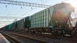 Утро: Россия построила линию обороны из вагонов