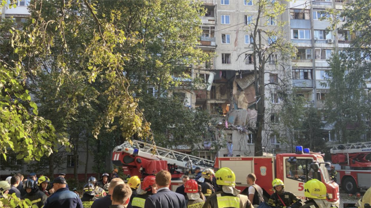 В подмосковной Балашихе из-за взрыва газа в девятиэтажке погибли семь  человек. Четверо раненых в тяжелом состоянии