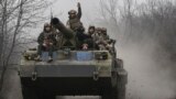Америка: ускоренные поставки боевой техники Украине и будущее TikTok 