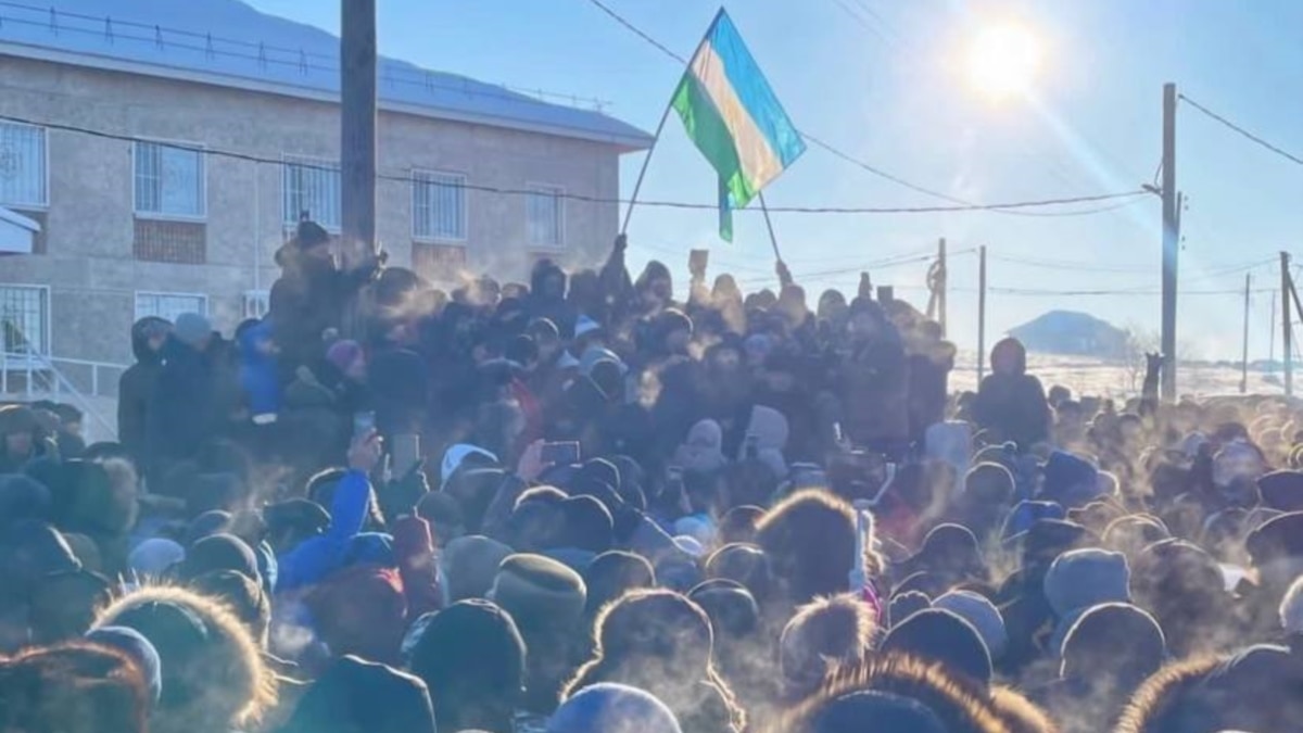 В Башкортостане после массовой акции задержали четырех сторонников  экоактивиста Фаиля Алсынова – его судят по делу о 