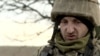 "Умеют воевать, дерутся до последней капли крови". Украинские военные под Бахмутом рассказывают о россиянах, штурмующих их позиции