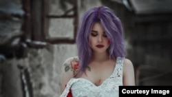 Надин Гейслер