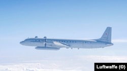 Российский разведывательный самолёт Ил-20