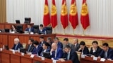 Азия: пенсионная проблема в Казахстане, в Кыргызстане экономят на депутатах