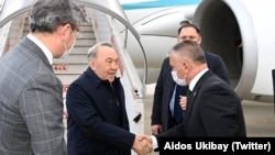 Нурсултан Назарбаев прибыл в Анталью на дипломатический форум, 9 марта 2022 года