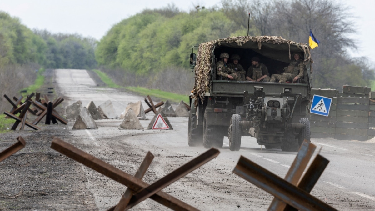 Мариуполь очень серьезно ослабил российскую группировку