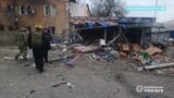 Десять человек погибли при обстреле Курахова российскими военными. Репортаж Настоящего Времени