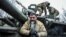 "Зэков и "чмобиков" пускают как пушечное мясо, разминируют их силами поля". Рассказ военного о том, что происходит под Бахмутом