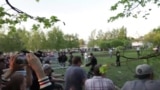 Жители Екатеринбурга протестуют против строительства храма на месте сквера