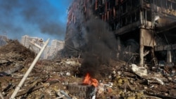 В результате обстрела полностью разрушен торговый центр Retroville